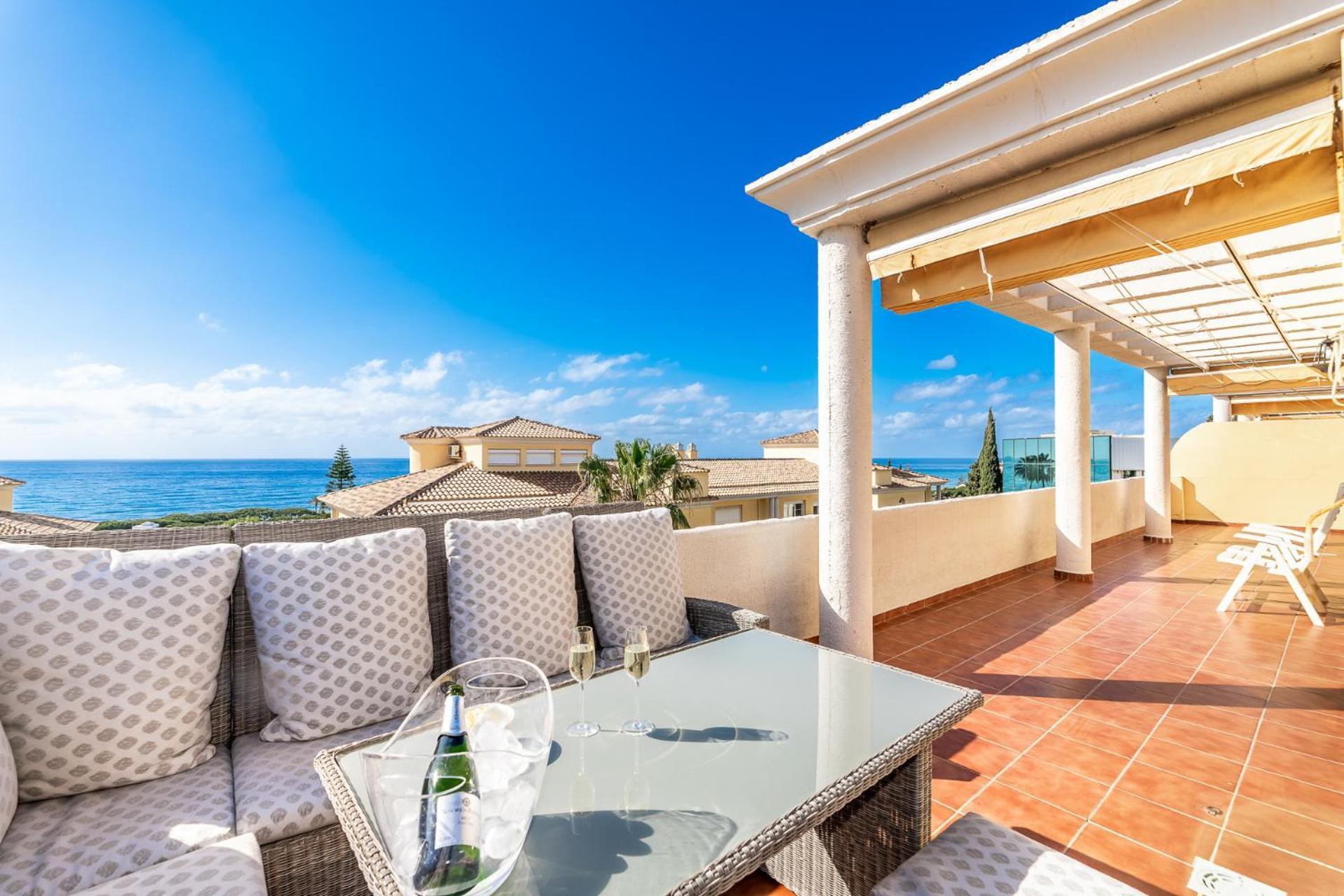 Marbpent - Cabopino 2 Bed 2 Bath Sea View Penthouse